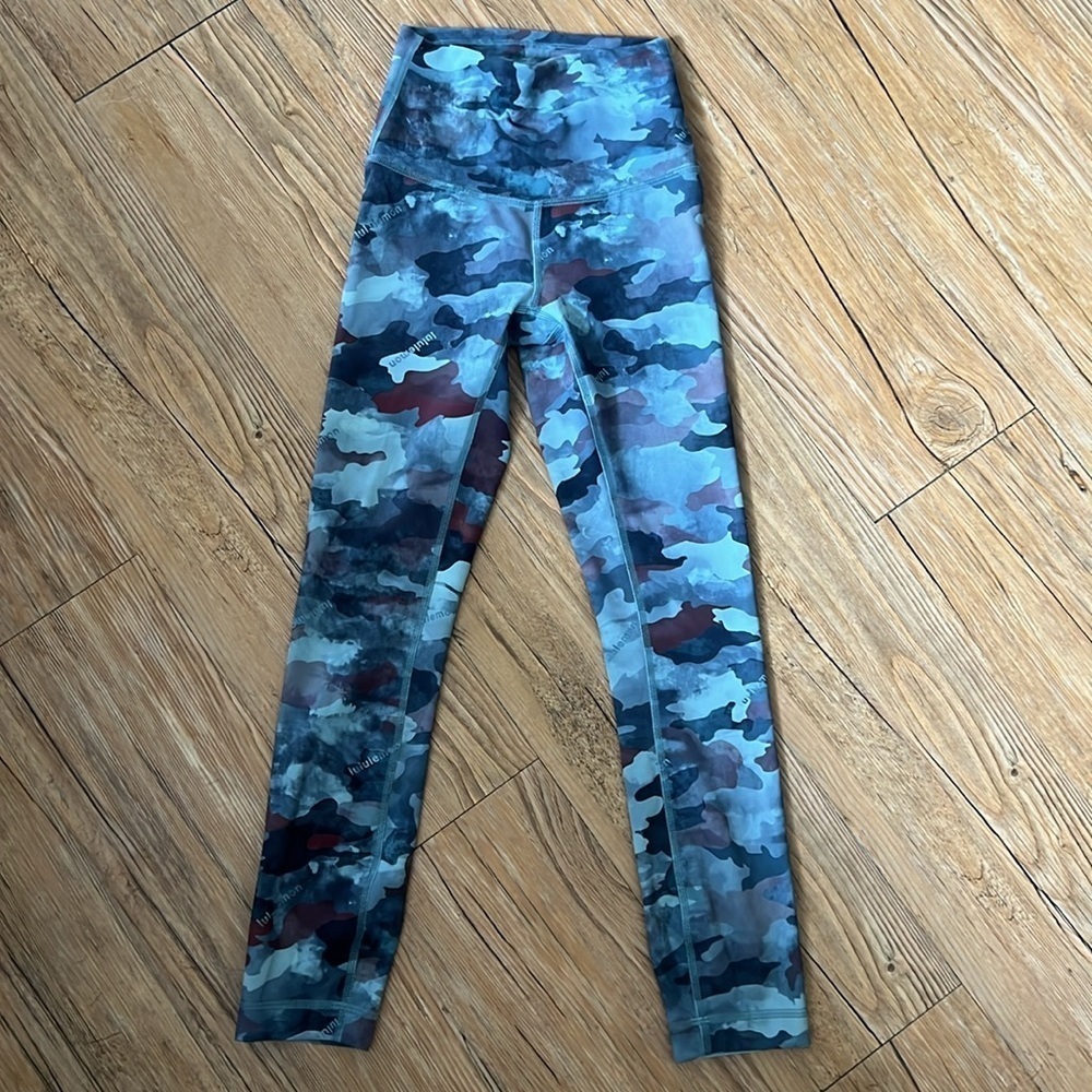 Lululemon Wunder Train High-Rise Crop Leggings - Picture 4 of 6
